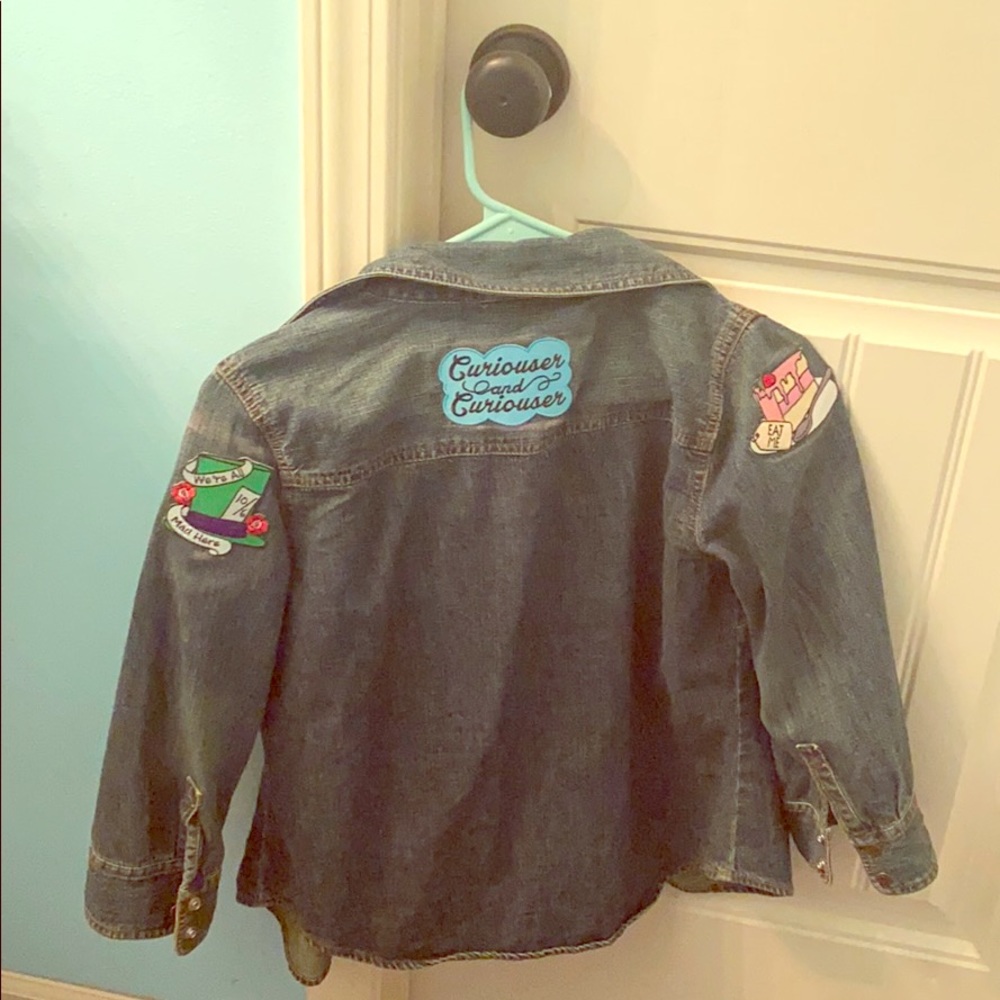 Old Navy Light Jean Jacket With Iron On Patches